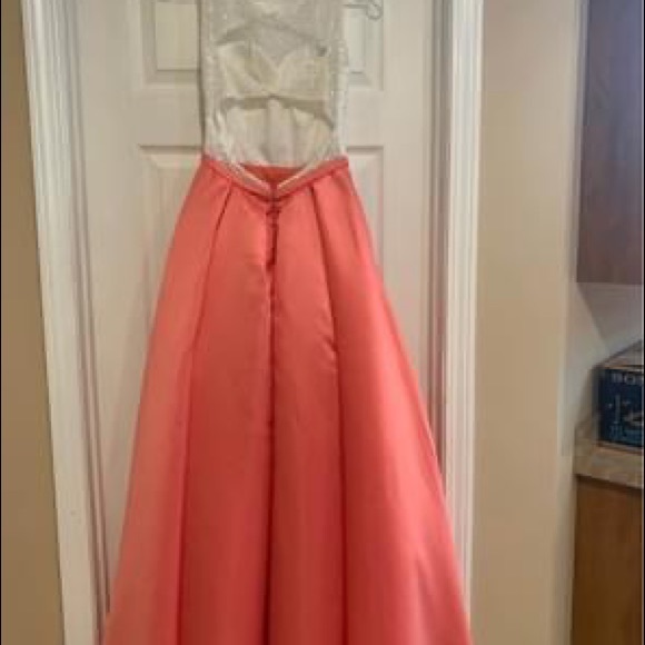 Formal Dress - Picture 3 of 3